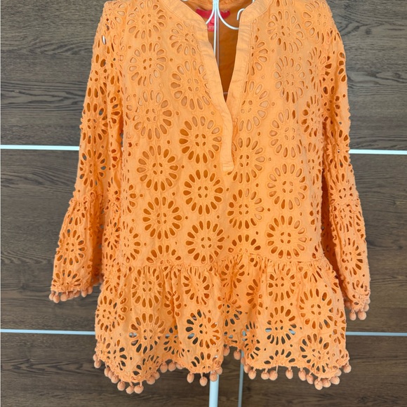 Lilly Pulitzer Bekah Top Shirt Blouse Cantaloupe Pinwheel Eyelet Sz L - Picture 3 of 11